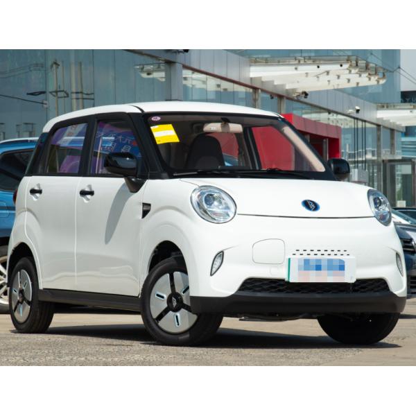 Electric Mini Lingbox Car EV 4 Seaters 205KM Endurance Driving Rangers