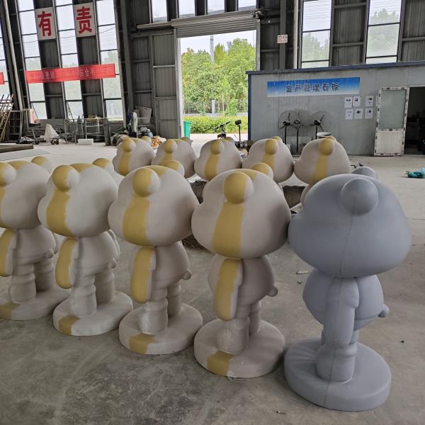 Eco-friendly Garden Decoration Life Size Fiberglass Ornament Model Outdoor Cartoon Rabbit Statue