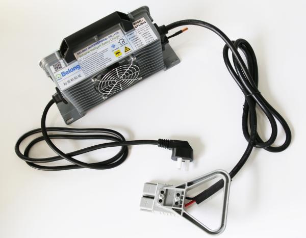 QY1500S-VC6018 AC/DC 60V18A 1330W intelligent battery charger for cleaning & sweeping machine