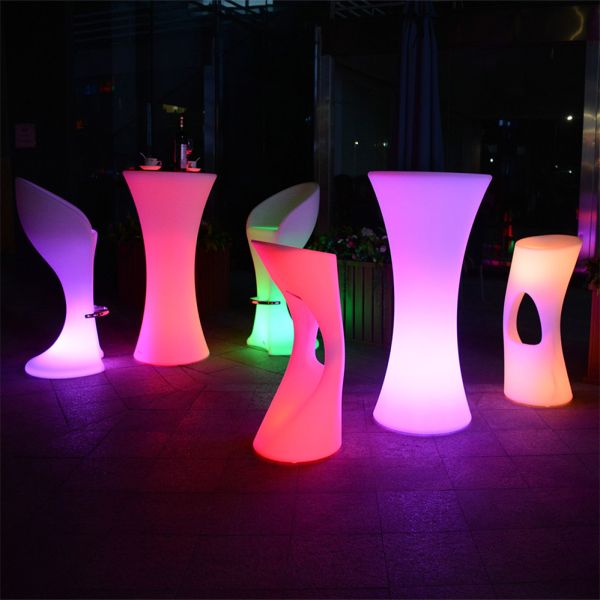 Modern Cheap Price Outdoor Coffee Shop Remote Control LED PE Table and Sofa Set for Cocktail bar