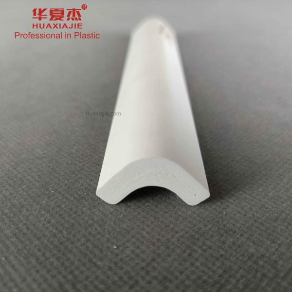 Moistureproof Decorative PVC Mouldings 3/4 pvc white cove For Indoor Decoration and outdoor