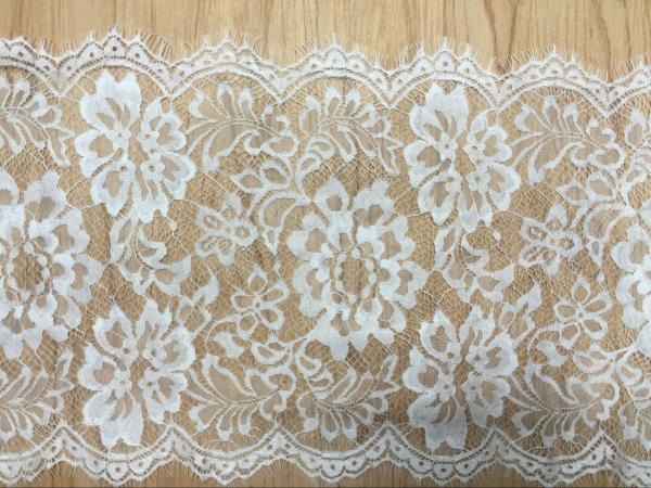 29cm * 300cm  2017 Fashion  Lace Border Eyelash Lace Edge in Black/Ivory  color