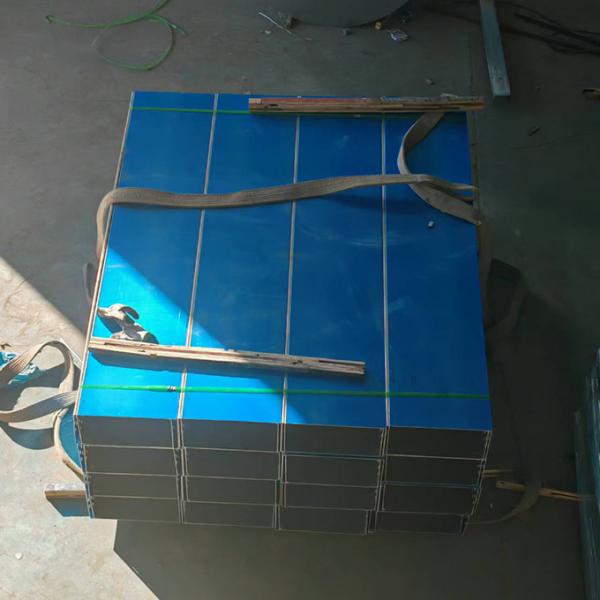 Durabilidad y flexibilidad Tamaños combinados de bandejas de cable de aluminio para modificaciones fáciles