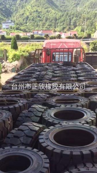 China ISO Manufacturer Wholesale 8.25-15 Forklift Solid Tire  28*9-15 wholesale forklift solid tyre  6.50-10,28x9-15 Who
