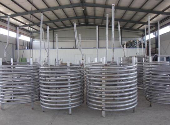 Tubos de titânio para aquecimento e arrefecimento Tubos de titânio para produção de reservatórios de trocadores de calor de óleo
