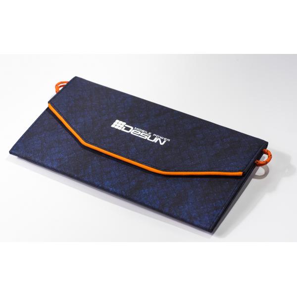 2 USB Ports 12W Solar Laptop Bag Outdoor Sunpower Customized For Electronic Devices