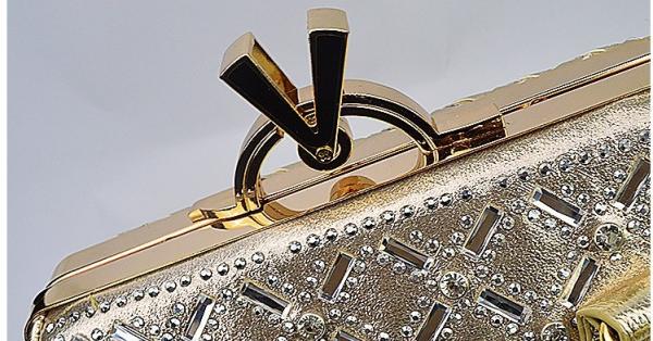 2016 new female high-end fashion diamond shell bag ladies handbag diagonal high-grade