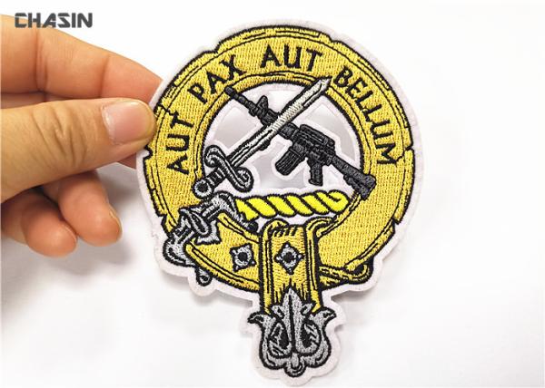 Blue And Yellow Customized Cloth Badges Embroidered Animal Iron On Logo For Garment