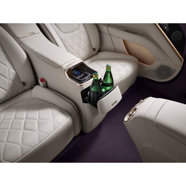 Avatr 11 electric car  Intelligent Luxury SUV Fast Charge Long Range 730km