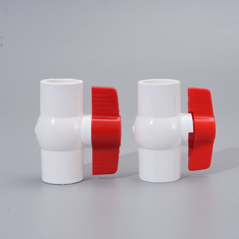 ASTM Standard PVC Socket Ball Valve Compact Structure For Water Service