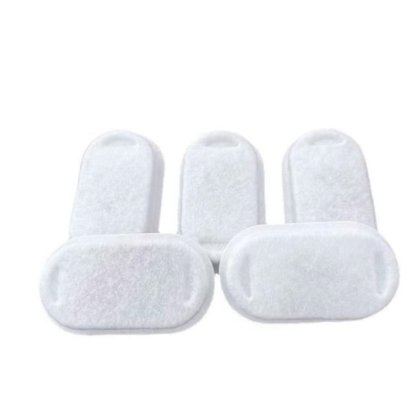 Remplacement du filtre à eau au charbon actif pour distributeur automatique d'eau pour animaux de compagnie