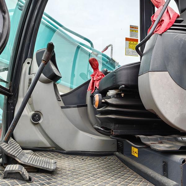 25 тонн использованные экскаваторы Kobelco Sk250 Crawler Equipment Digger