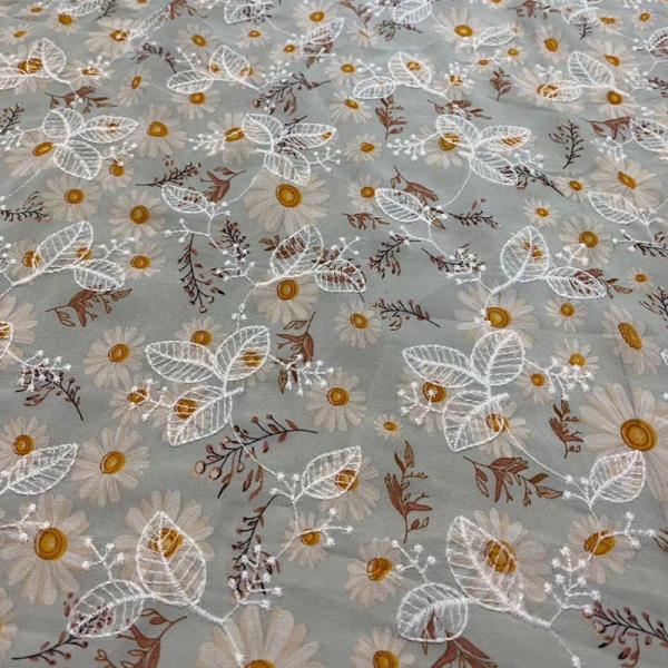 Ткань 130cm шнурка сетки 100% полиэстер шифоновая флористическая вышитая устойчивое