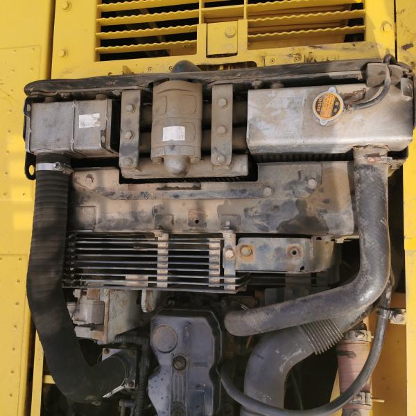 Excavadora usada Komatsu PC220LC com bomba hidráulica original em Shanghai