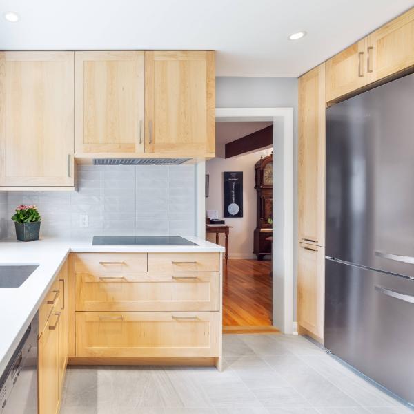 Shaker Custom Solid Wood Kitchen Units Modern American Style