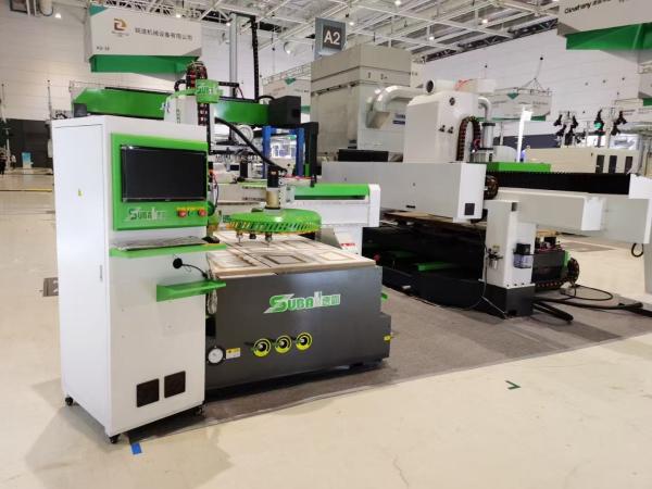1220mm X 2400mm Automatic Knife Changing Cabinet Door Engraving Machine