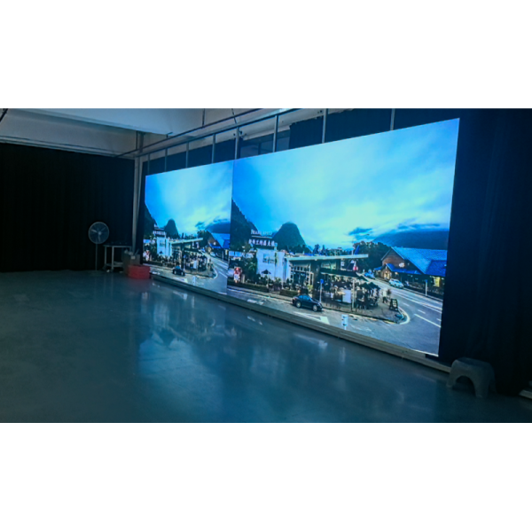 Double-Sided LED Display with 3840Hz Refresh Rate and 5000:1 Contrast Ratio for Immersive Indoor LED Video Wall