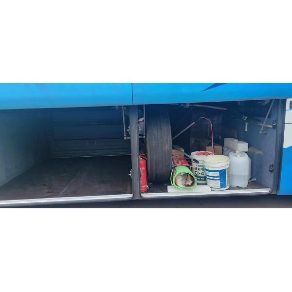 Affordable 6118 Model 54-Seater Bus with Two Doors Airbag Chassis and 9726ML Displacement