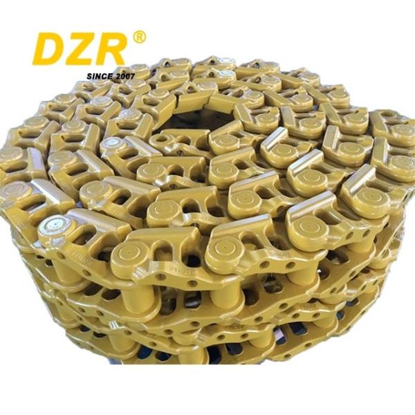 Numéro de pièce KM782/49/81EM-27010/81N6-26600 R210 Lien de voie pour une pelle