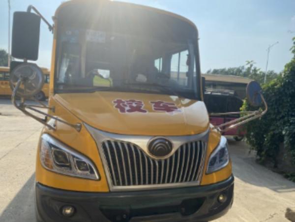 Used School Bus for Primary School Students Max Torque 330N.m/1400-2400r/min