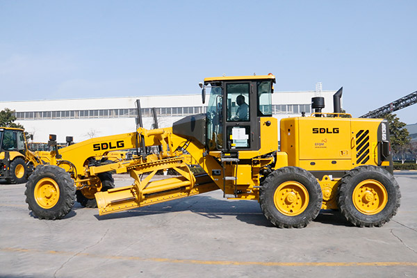 SDLG Lingong G9138f 12ton Hydraulic Motor Grader For Highways Airports Ground Leveling