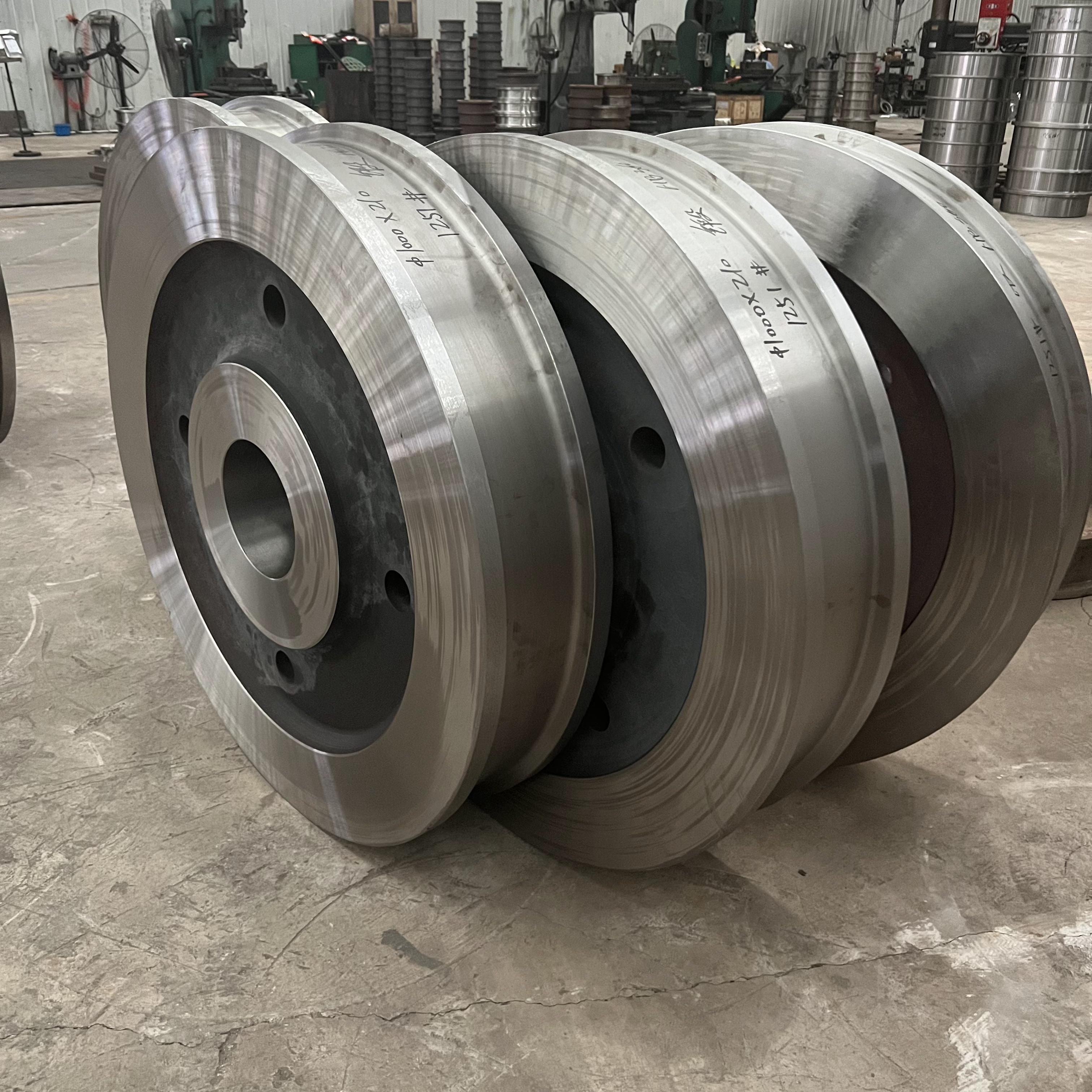 Heat Treated ISO 9001 Certified Crane Wheels with Tapered Roller Bearing for Smooth Crane Operations