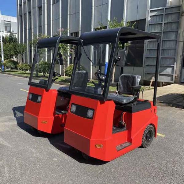 QDD40/60/80 Seated Electric Tow Tractor Traction weight: 4T-8T