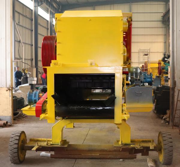 SH800-500 Mobile Diesel Engine Wood Chipper, Energy-saving Wood Chip Crusher