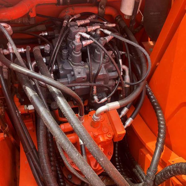 Doosan DX150-7 Used Wheel Excavator 0.6m3 Bucket Capacity 86kw Rated Power