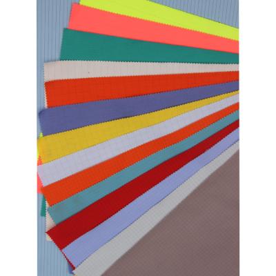 0.25cm Cleanroom Anti Static ESD Fabrics Clothes Grid Polyester Garment