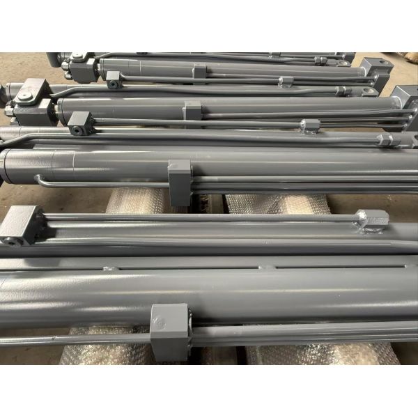 Dual Stage Telescopic Custom Hydraulic Cylinder With Hard Chrome Plated Surface ODM OEM