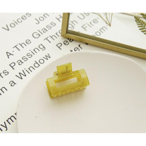 Jelly color acrylic girls trumpet clip accessories temperament fringe clip shark clip hair clip female hair clip