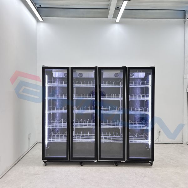 CE UL 3 Door Commercial Refrigerator For Supermarket And Convenience Store