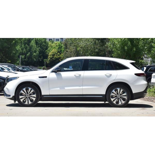 sièges 2022 de la porte 5 de l'Édition spéciale 4MATIC 5 du Mercedes-benz EQC 350 SUV