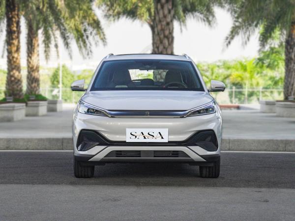 150kw Compact SUV Electric Car
