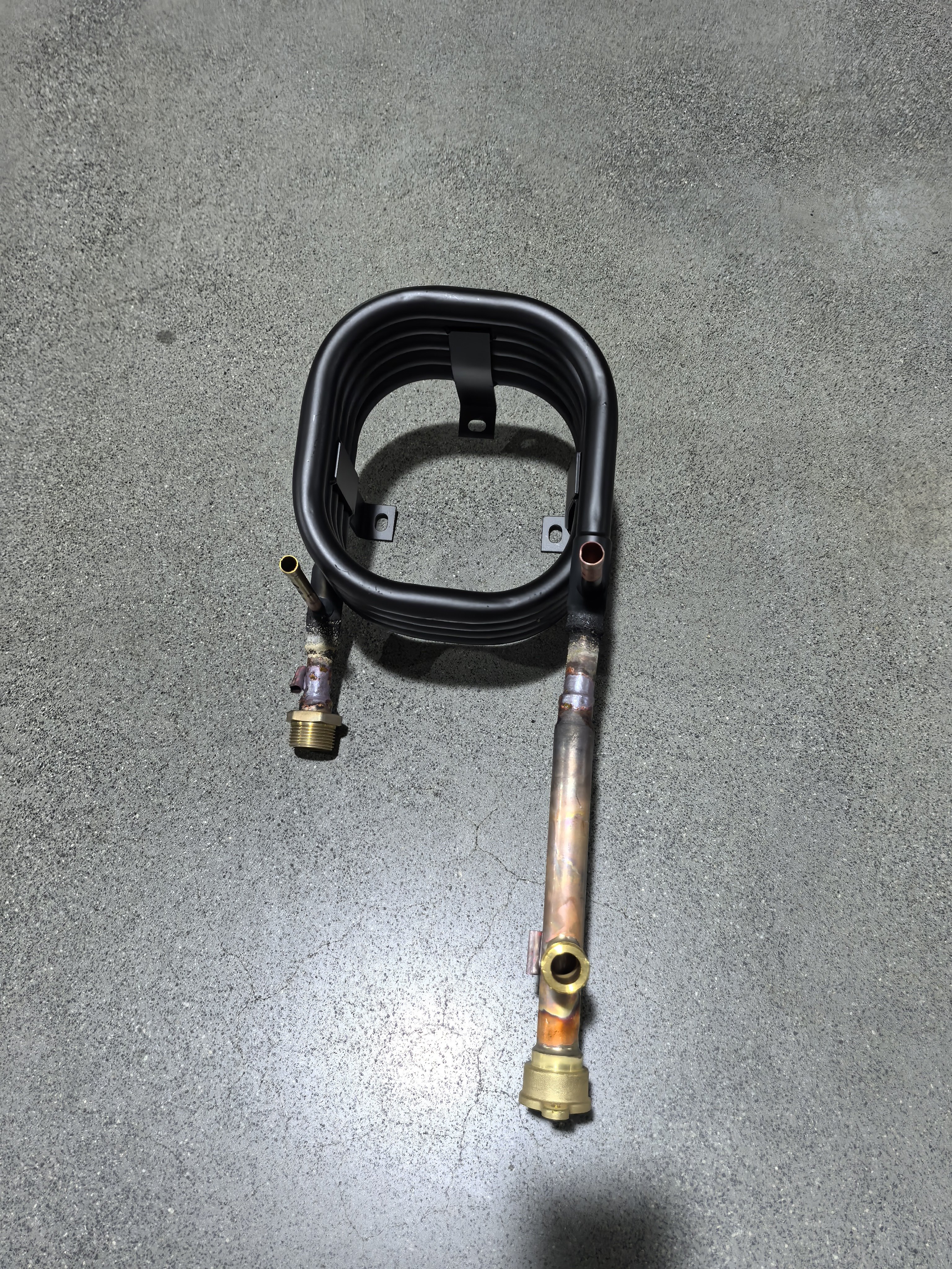 Carbon Steel Marine Coaxial Heat Exchanger Easy to Clean Robust Long Lasting for Efficient Heat Transfer