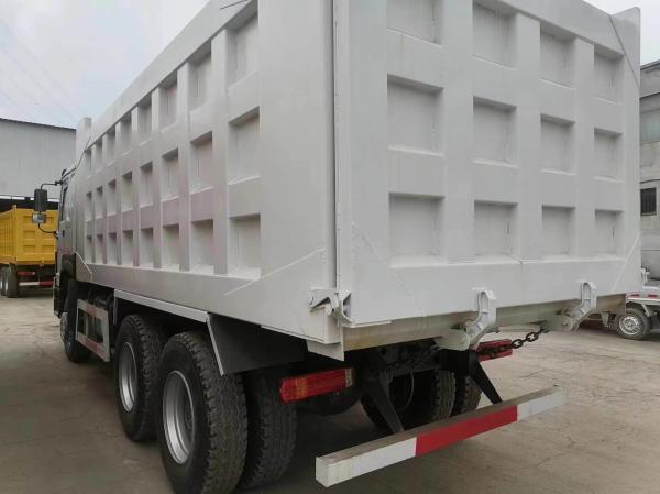 ISO Certified 371HP HOWO 6X4 Diesel Dump Truck with Manual Transmission and Good Condition