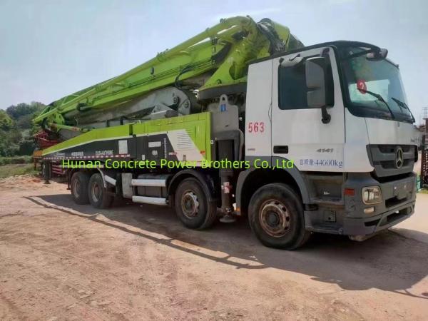 Actros 4141 Chassis Zoomlion 56 Meter Concrete Pump Truck with 44000kgs Load Capacity