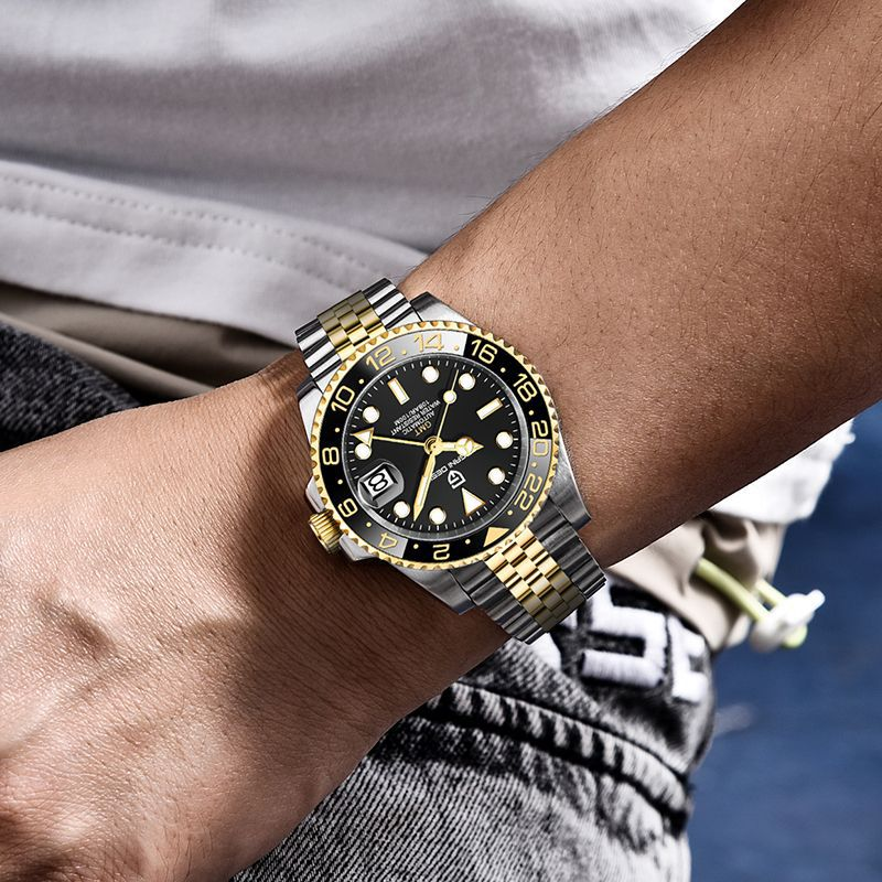 Slim Men's wrist watches Offering Minimalist Design and Lightweight Construction Suitable for Modern Professionals