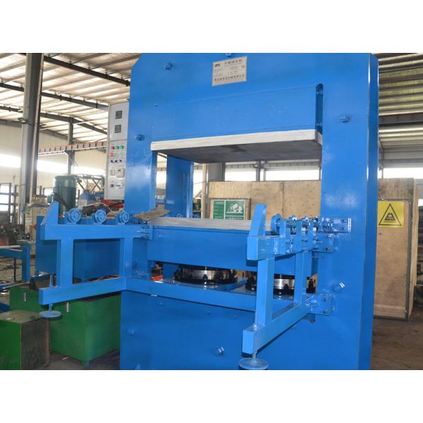 Frame Type Rubber Vulcanizing Machine with 8.00 MN Total Pressure 800mm Daylight and 16.5 KW Main Motor Power