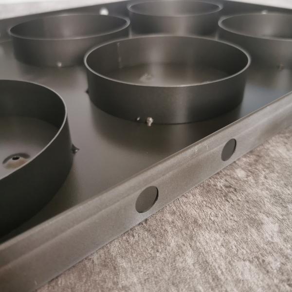 PTFE  6 Links Non Toxic Insulated Cake Pan Dishwasher Safe