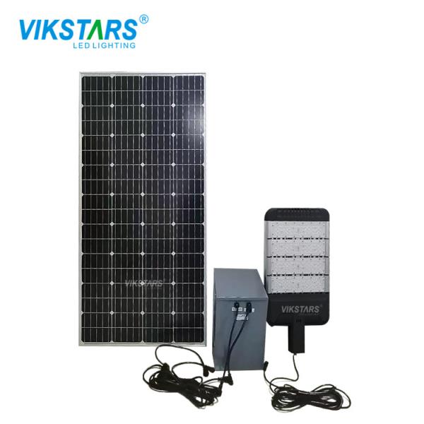 8 / 10 / 12 / 14 / 15m Height Solar Street Lights With High Power For Highways Lighting