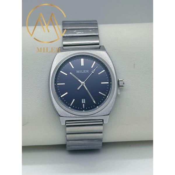 Китайская фабрика Дизайн Новая мода Функция Спортивные кварцевые часы Стальные банды Часы бизнес