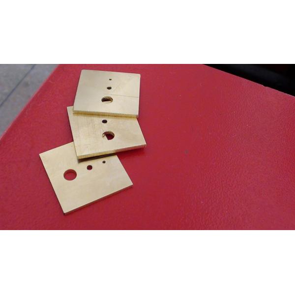 Automatic 650 W YAG Laser Cutting Machine with Cutting Speed 3500mm/min