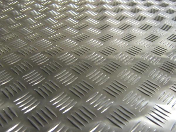 Placas e folhas de alumínio em quadros Peso de placas de alumínio em diamante/folhas em diamante em alumínio em reboco 1060 3003 5052