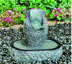 Artistic Cast Stone Garden Fountains Polished Surface With Three Crystal Glass Balls