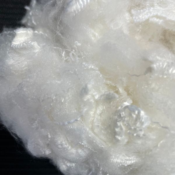 High Sun Resistant Staple Fiber 1.4D*38MM, UV Shield Functional Polyester for Sportswear & Beach Fabric
