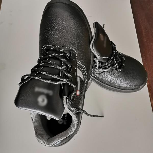 Acid and Alkali Resistant Low Cut Leather Anti Slip Labor Protection Shoes Hand Made