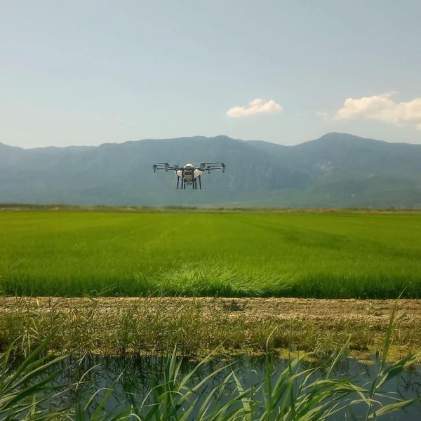 Tta Uav RC Uav GPS Aeronaves Agricultura pulverizador Drone à distância à prova d'água