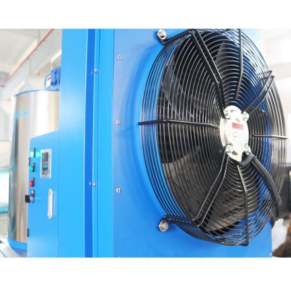 Water Cooling Condensation Way 1000kg Flake Ice Making Machine with Ice Storage Bin
